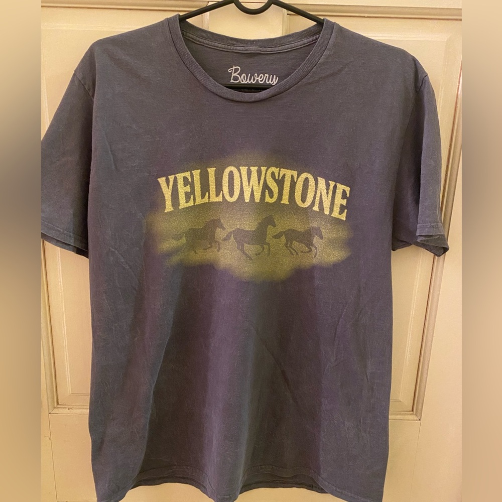 NEW Bowery 'Yellowstone' Graphic Tee in Faded Gray with Yellow Print